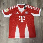 Adidas Men's Red T-shirt - Image 2