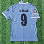 Nike Men's White and Blue Shirt