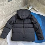 Canada Goose Men's Black Jacket - Image 2