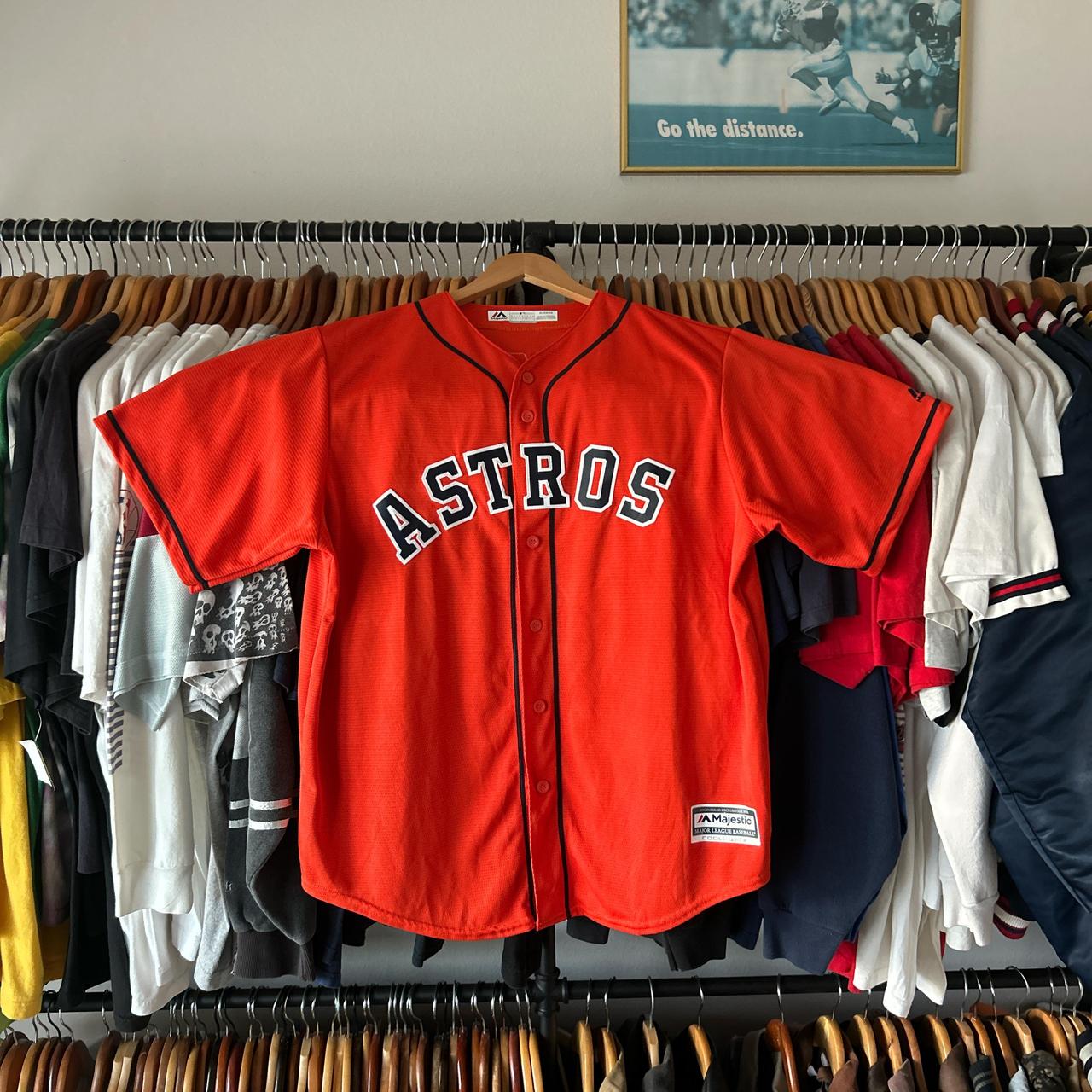 P0 Majestic Athletic Men's Red and Orange Top - Image 1