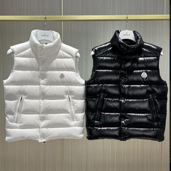 Moncler Men's White and Black Gilet
