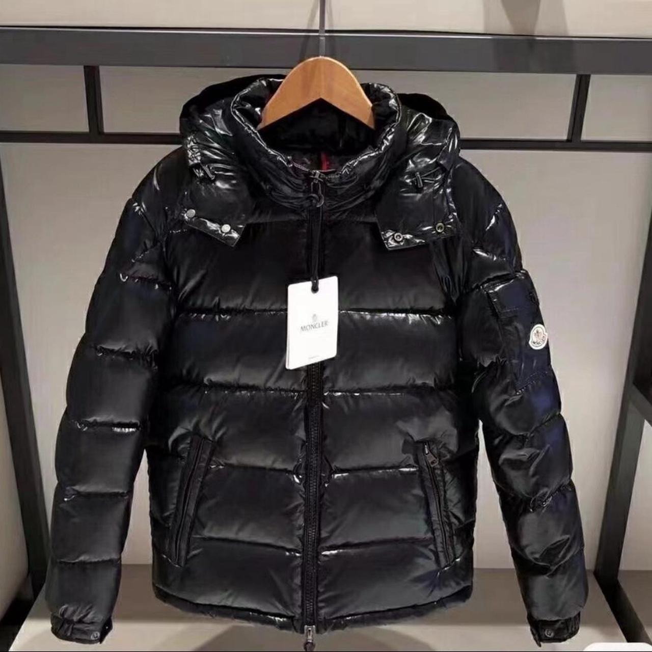 P0 Moncler Men's Black Jacket - Image 1
