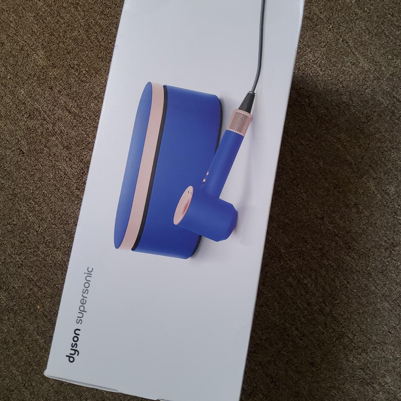 P0 Dyson Women's Pink and Blue Hair-accessories - Image 1