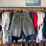 Southpole Men's Grey and Black Shorts - Image 4