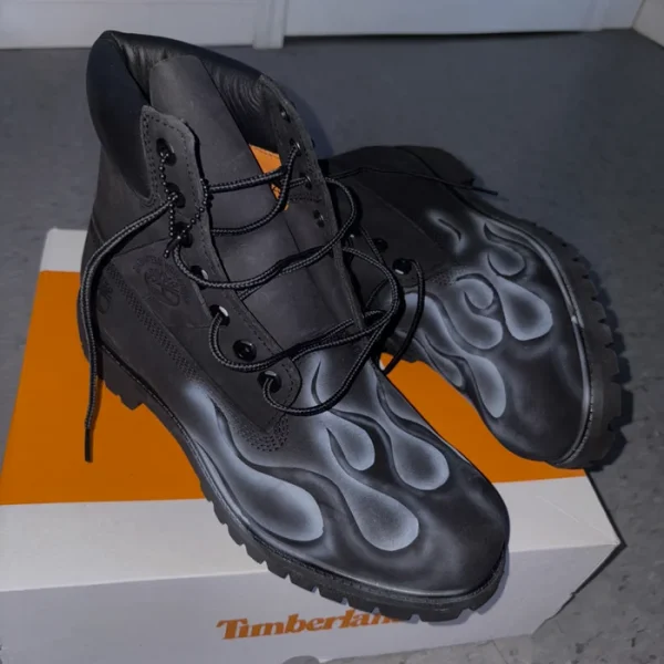 SMOKE  FLAMED TIMBERLAND