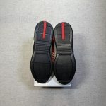 Prada Men's Black and Grey Trainers - Image 7