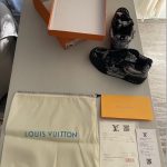 Louis Vuitton Men's Black Trainers - Image 4