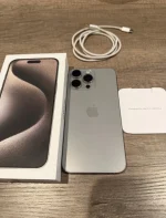 Apple iPhone 15 Pro Max 256 GB Natural Titanium (Unlocked) - Image 4