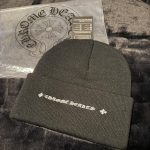 Men's Black and White Hat - Image 5