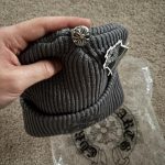 Men's Grey and Black Hat - Image 5