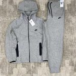 Nike Men's Grey Hoodie