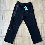 Nike Men's Black Hoodie - Image 6