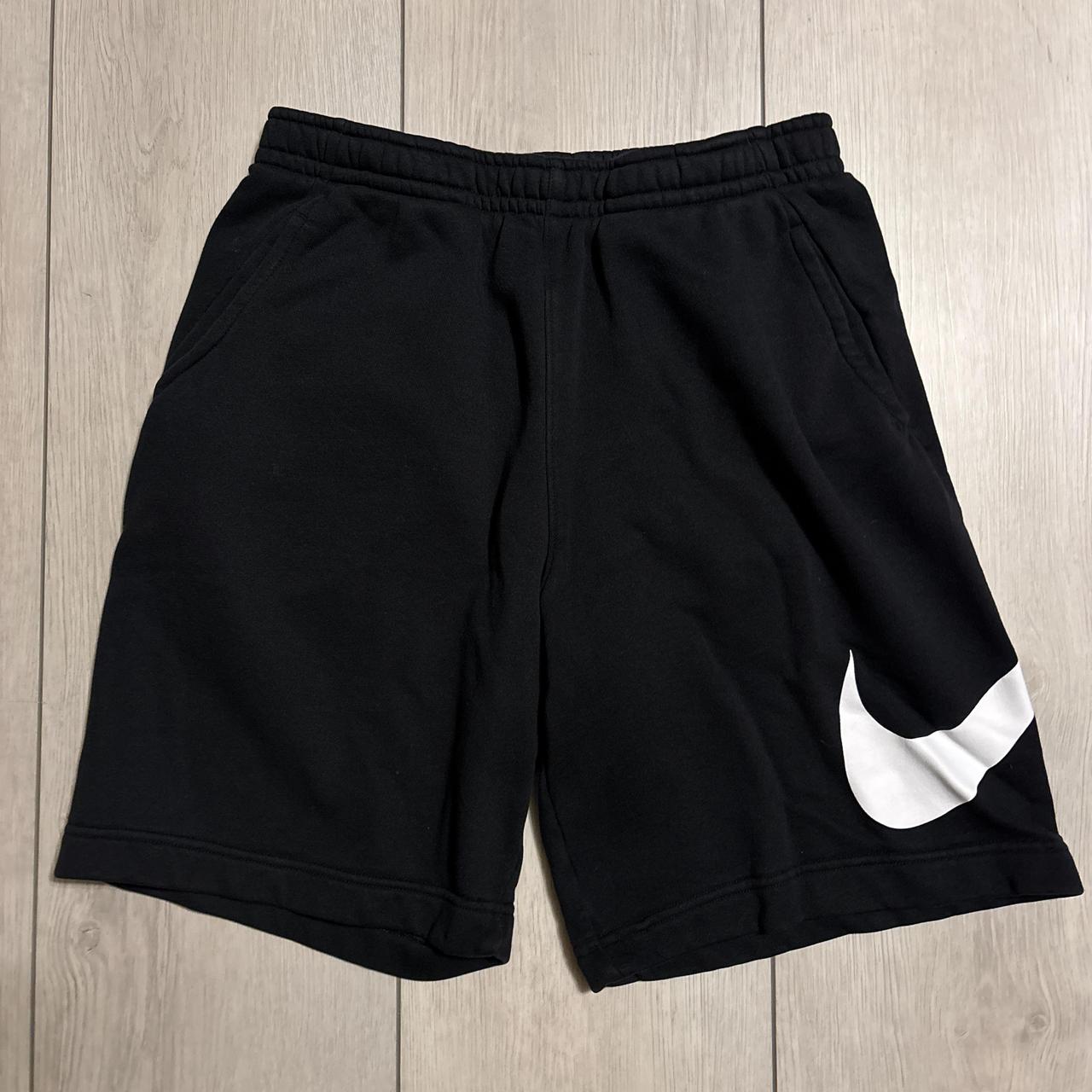 P0 Nike Men's Black Shorts - Image 1