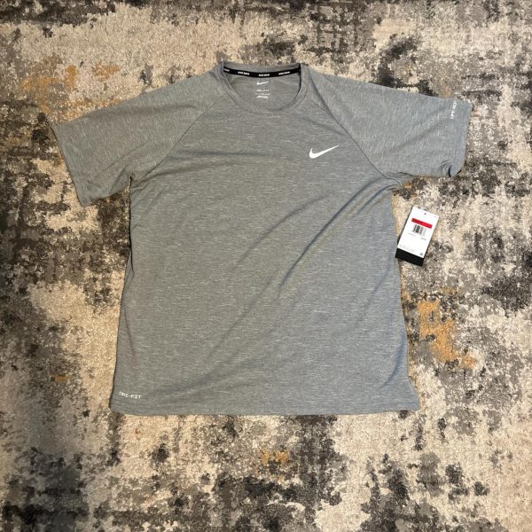 Nike Men's Grey T-shirt